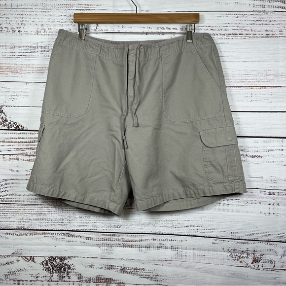 Cabela’s Casuals Tan Cargo Shorts - Picture 1 of 15